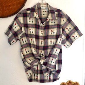 💙❤️🤎VTG button down cotton shirt